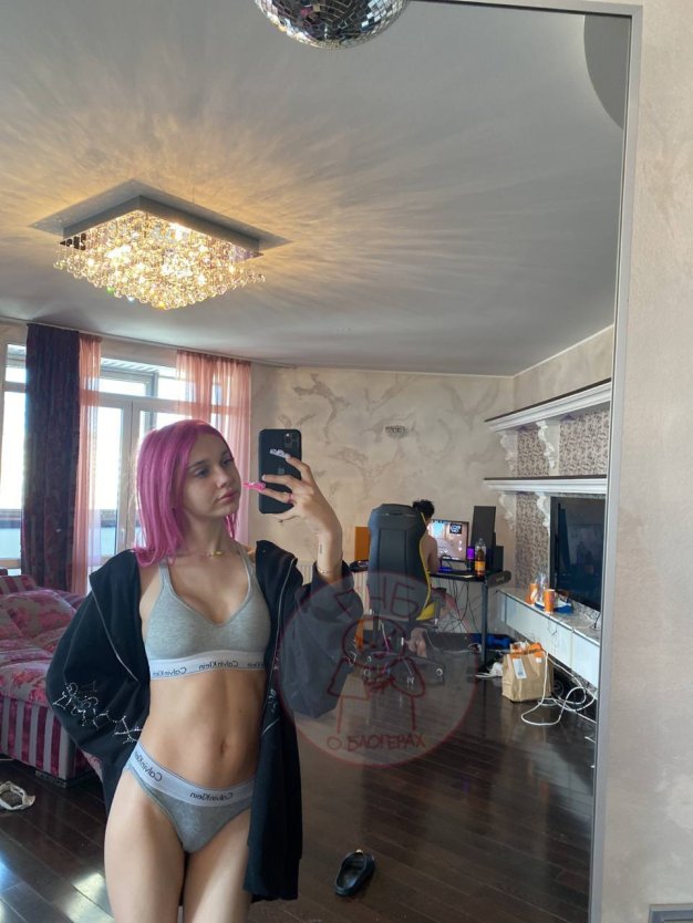 Даша корейка приват