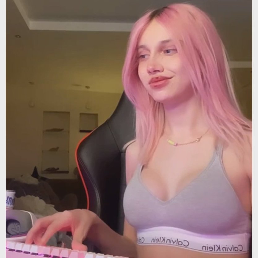 Даша корейка Максим