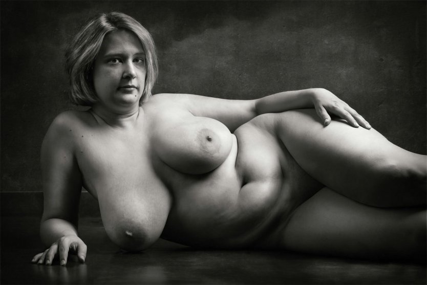 Алексис Фентон плюс сайз голая