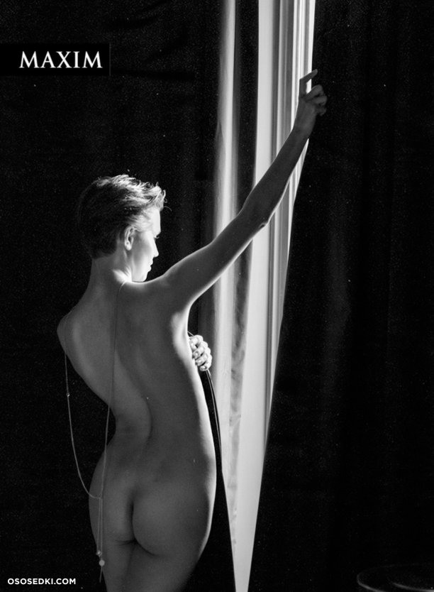 Актриса Дарья Мельникова ню