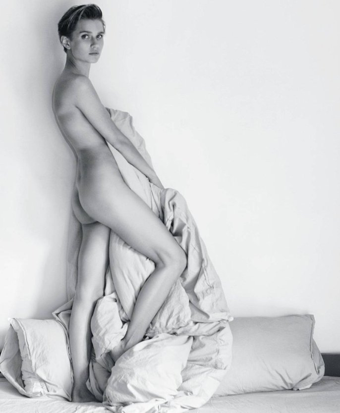 Дарья Миколайчак голая