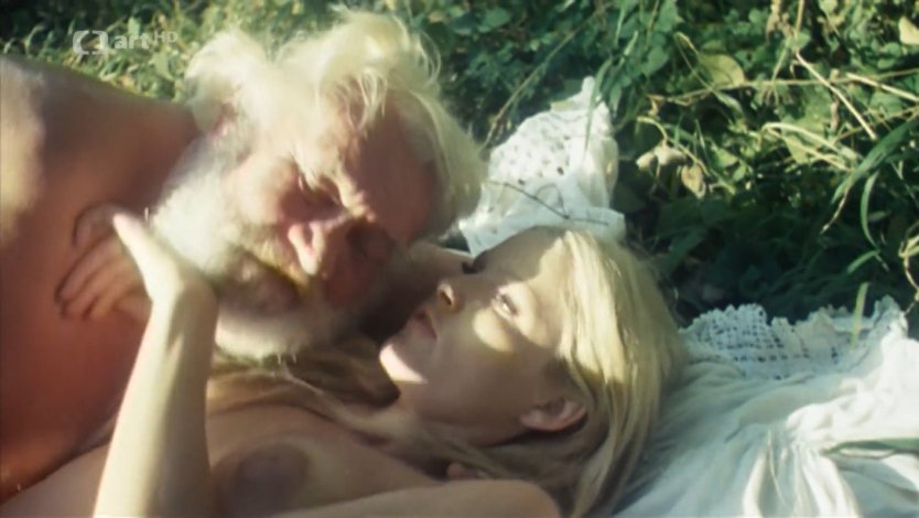 Актриса Ольга Шоберова голая