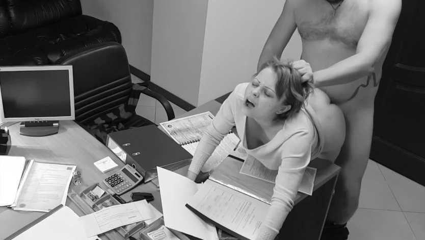 Ебля в офисе с секретаршей