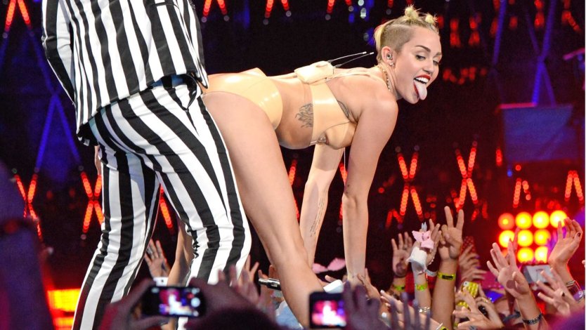 Майли Сайрус 2015