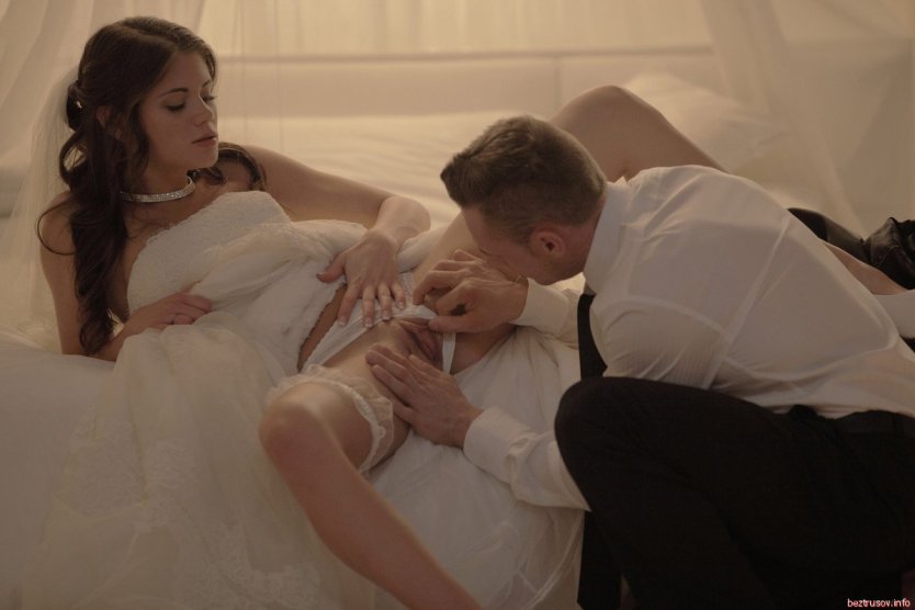 Порнозвезда Литтл Каприс брачная ночь