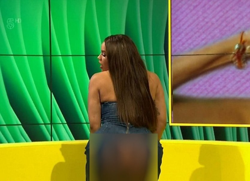 Яна Кошкина тверк