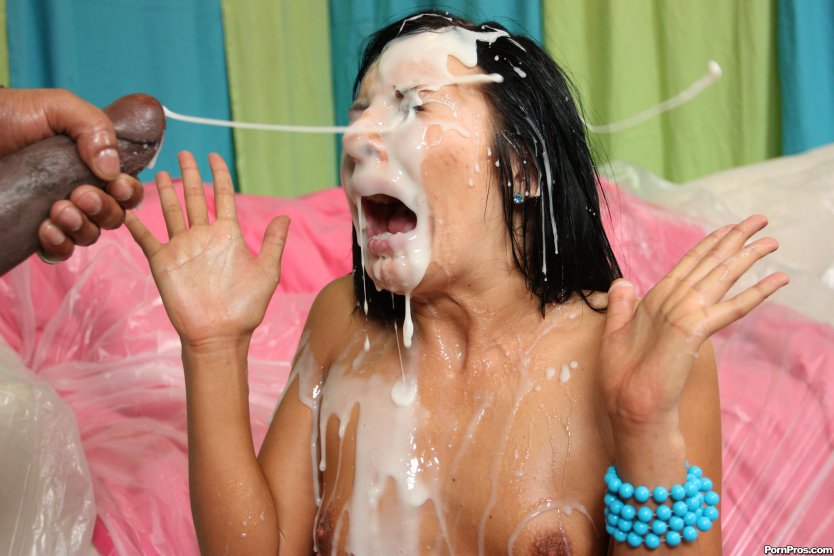 Обкончали с ног до головы