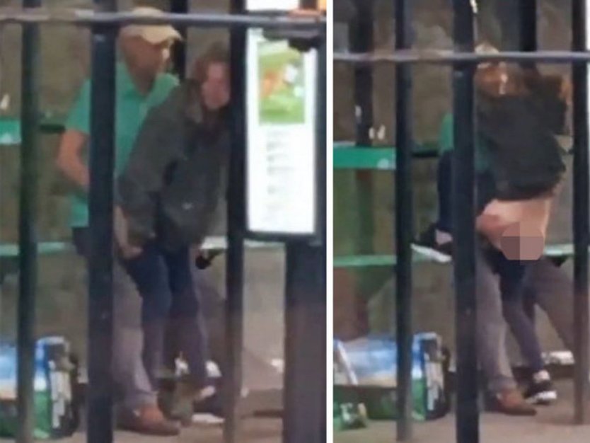 В общественном месте ххх