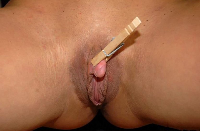 Огромный женский клитор