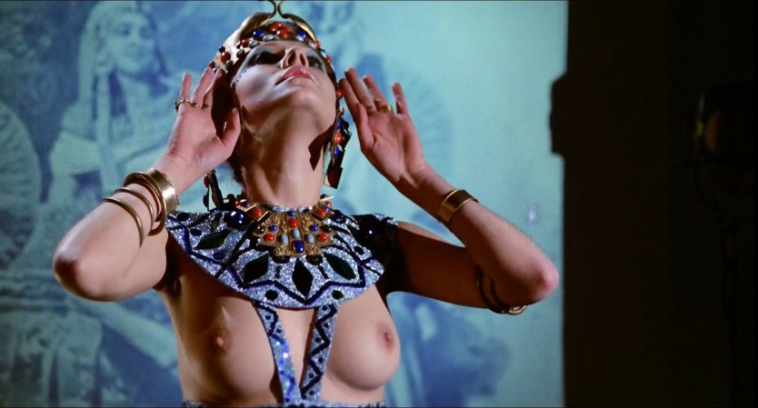 Эротический. Фильм баба Яга