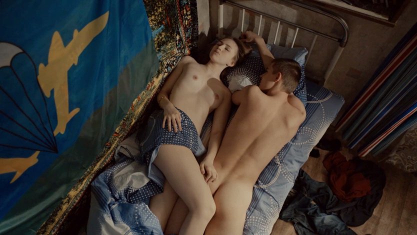 Яна Енжаева Бесстыдники эротические сцены