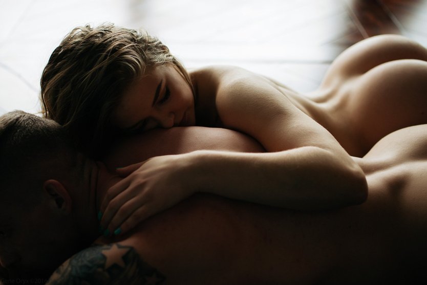 Красивые эротические женщины