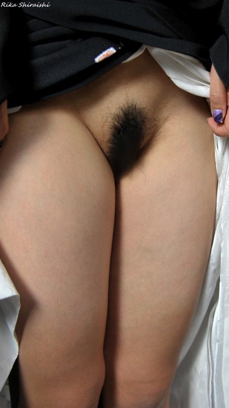 Азиатки без трусов крупно