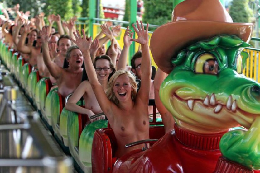 Эротический аттракцион