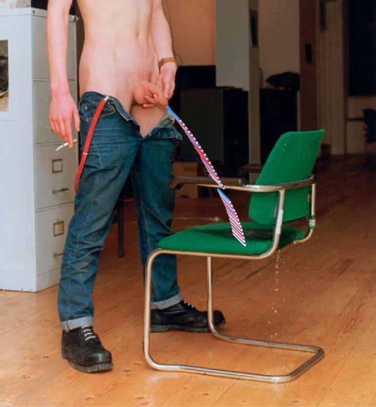 Взрослые мужчины без трусов