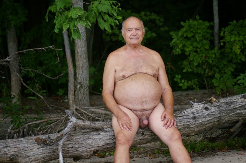 Толстые старые голые деды