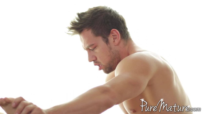 Оргазм грудастой девушки